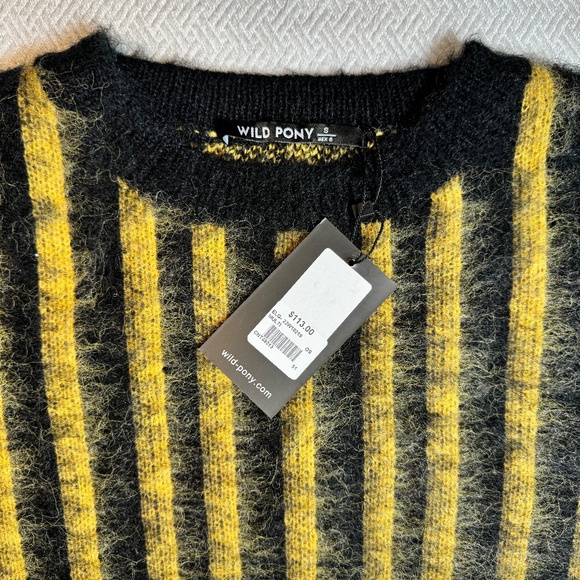 NWT Wild Pony Fuzzy Sweater Black & Yellow Tiger Stripe Oversized Women Size S/M - Picture 6 of 11